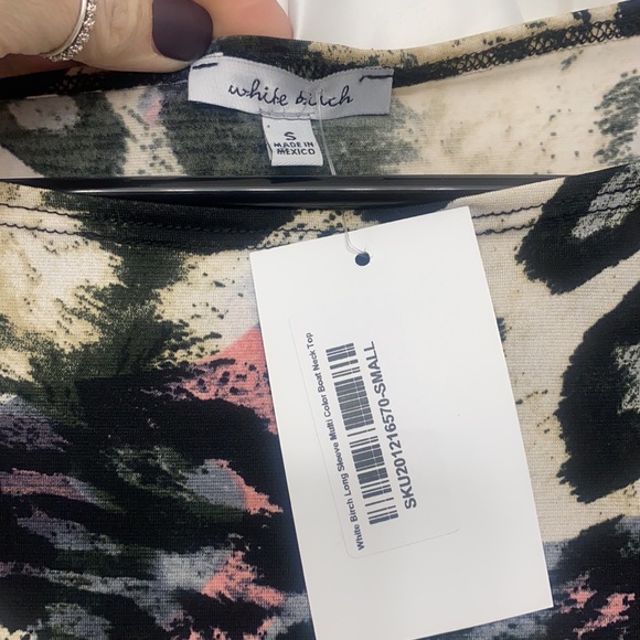 White birch sz S boatneck animal print top - Picture 3 of 4